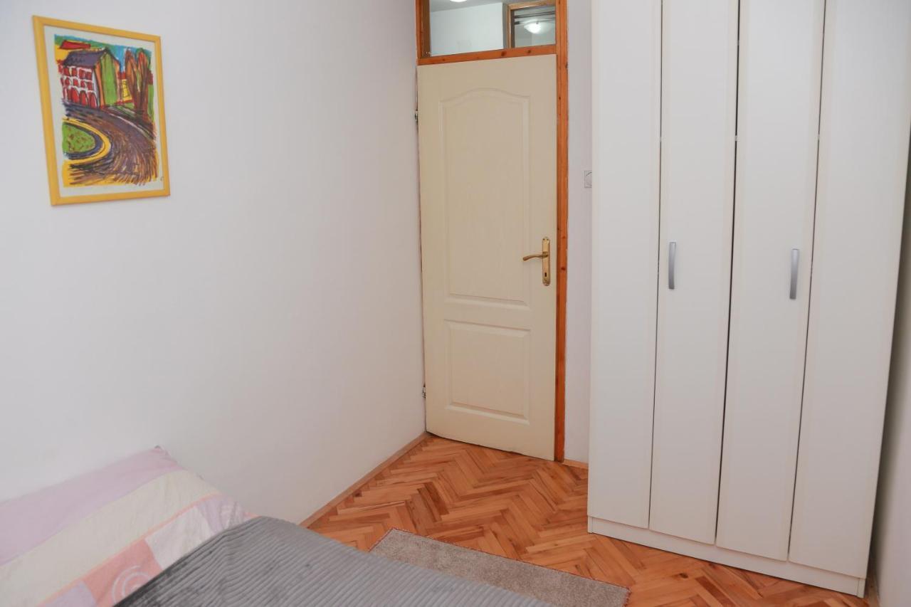 Apartman Marija Apartment Pirot Luaran gambar